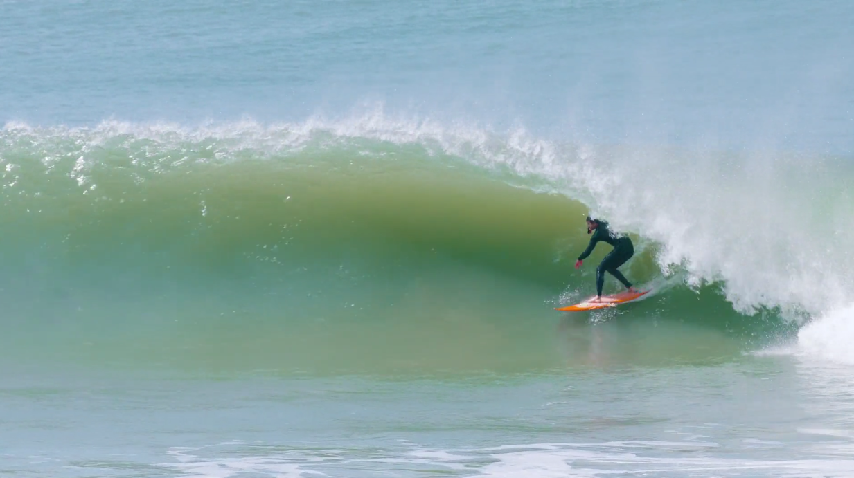 【動画】Alex・Gray(アレックス・グレイ)のモロッコでのチューブライディング動画 SURF HOW